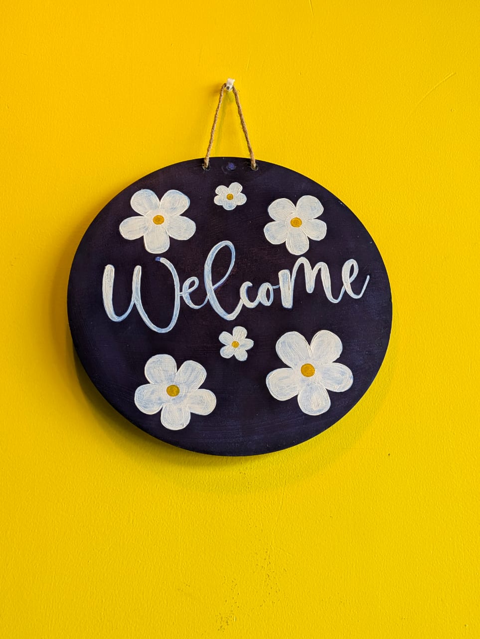 The Daisy Welcome Plate